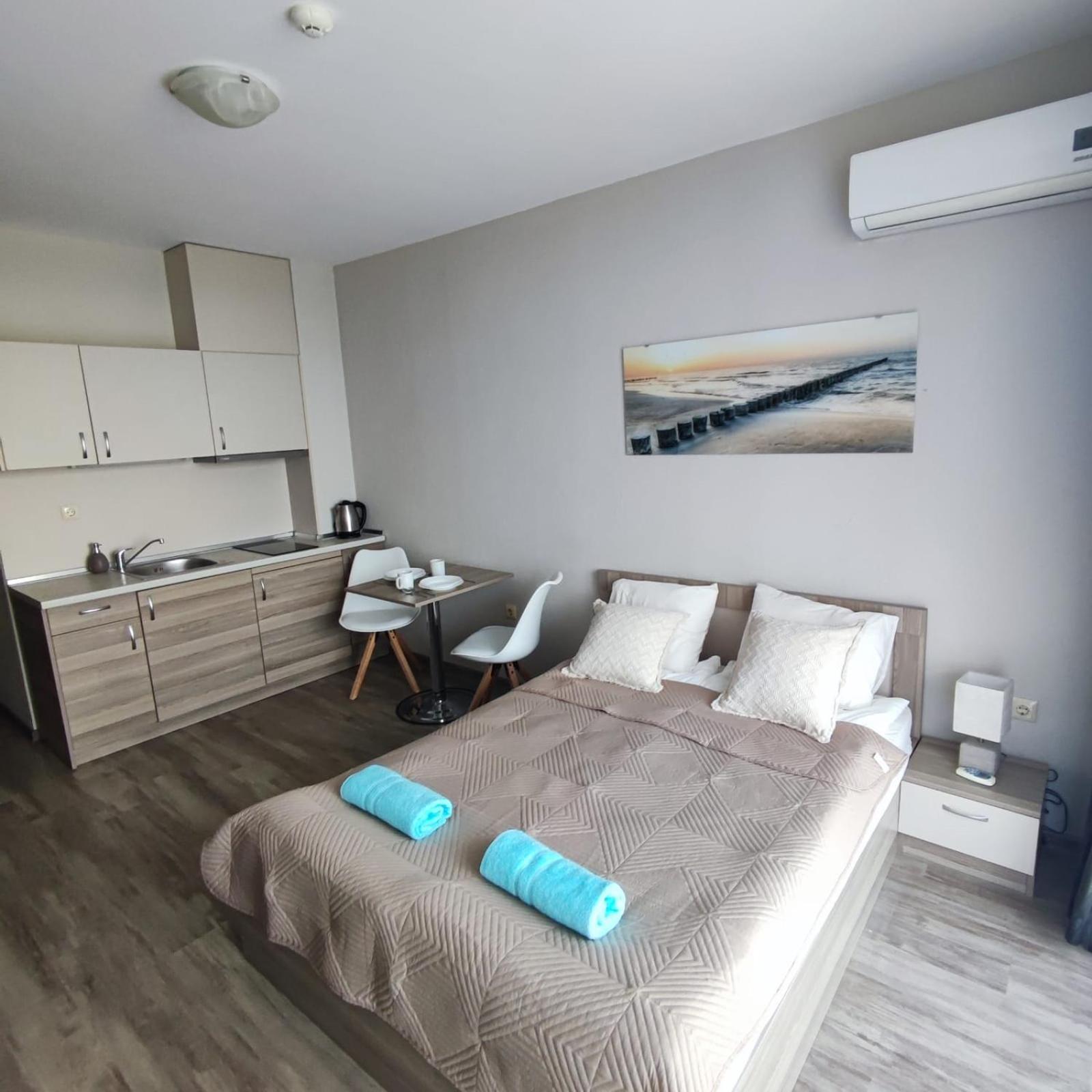 Sorrento Sole Mare - Apartments By The Beach Sveti Vlas Exterior foto